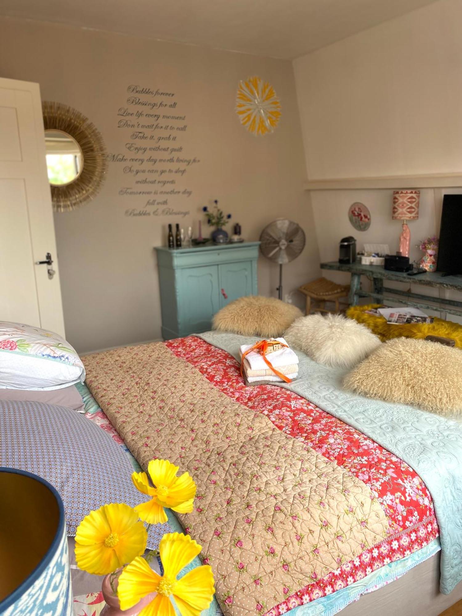 Bed and Breakfast Bubbles&Bed Bilthoven Esterno foto